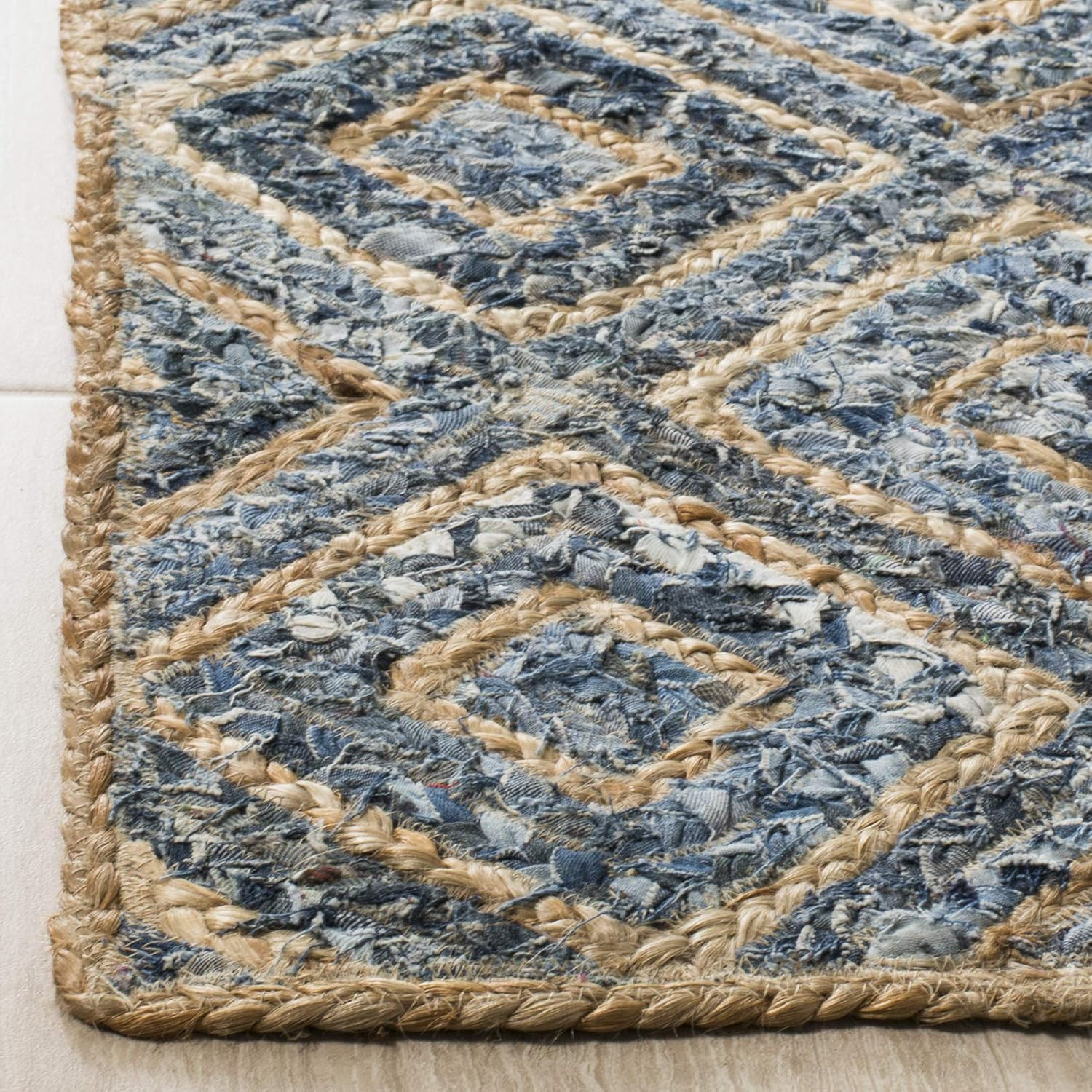 Handmade Cape Cod Accent Rug 4′ x 6′ Jute & Denim for High Traffic Areas