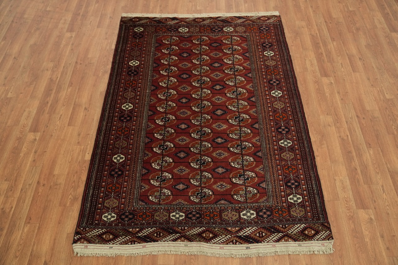 Geometric 5×6 Wool Traditional Oriental Rug in Rust Red & Ivory