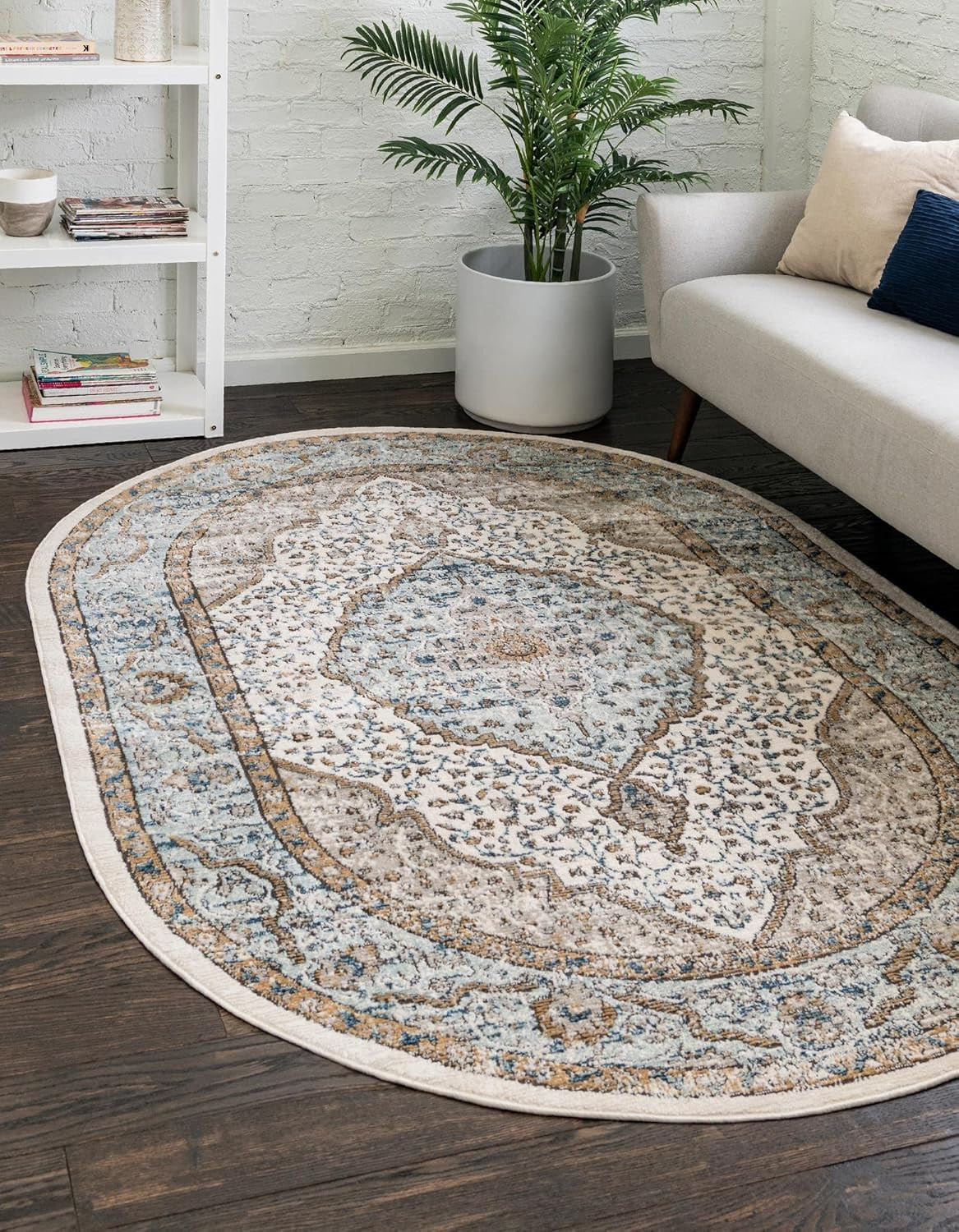 Nyla Collection Oval Area Rug – 6’1″ x 9′ Blue/Dark Gray Winner