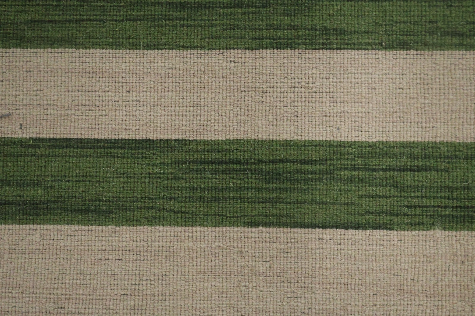 Chic Green/ Ivory Striped Area Rug 5×8 Hand-knotted Wool Modern Style Carpet