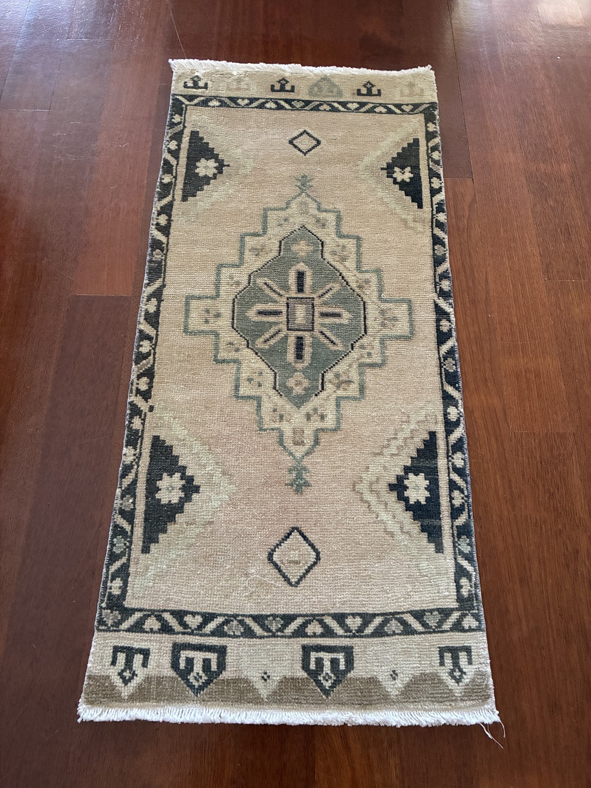 Entryway Small Accent Rug 2×3 Vintage Turkish Oushak Sage Green Wool Mat