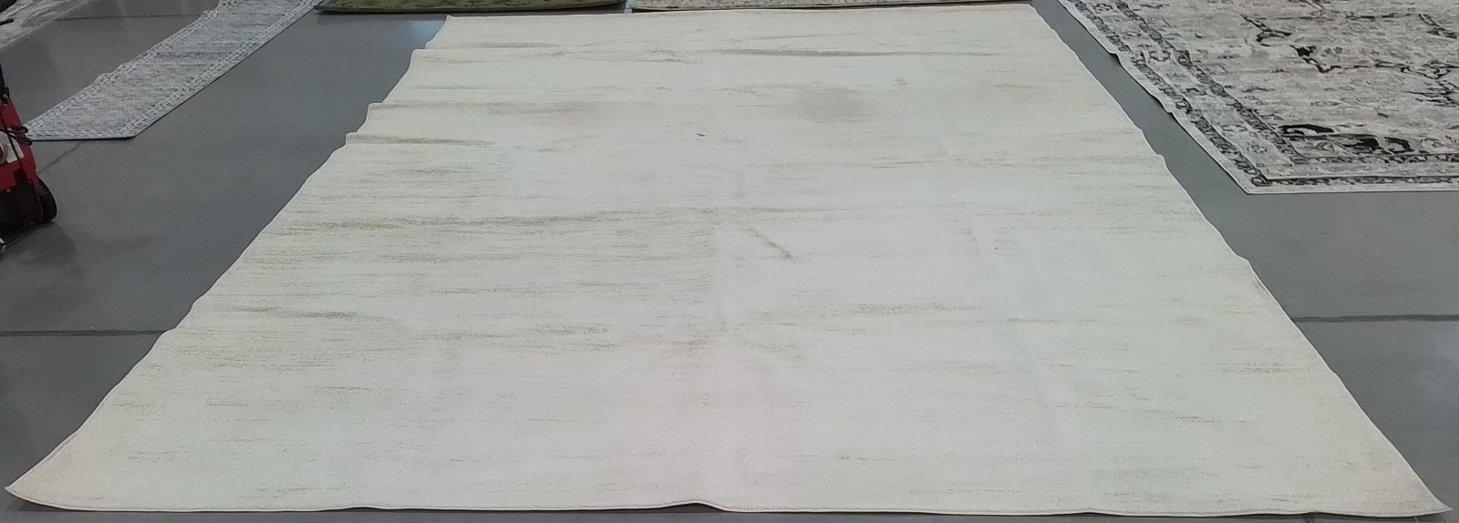 CHAMPAGN CREAM 11′-0″ x 15′-0″ Flaw in Rug Reduced Price 1172779241 ADR113W-1115