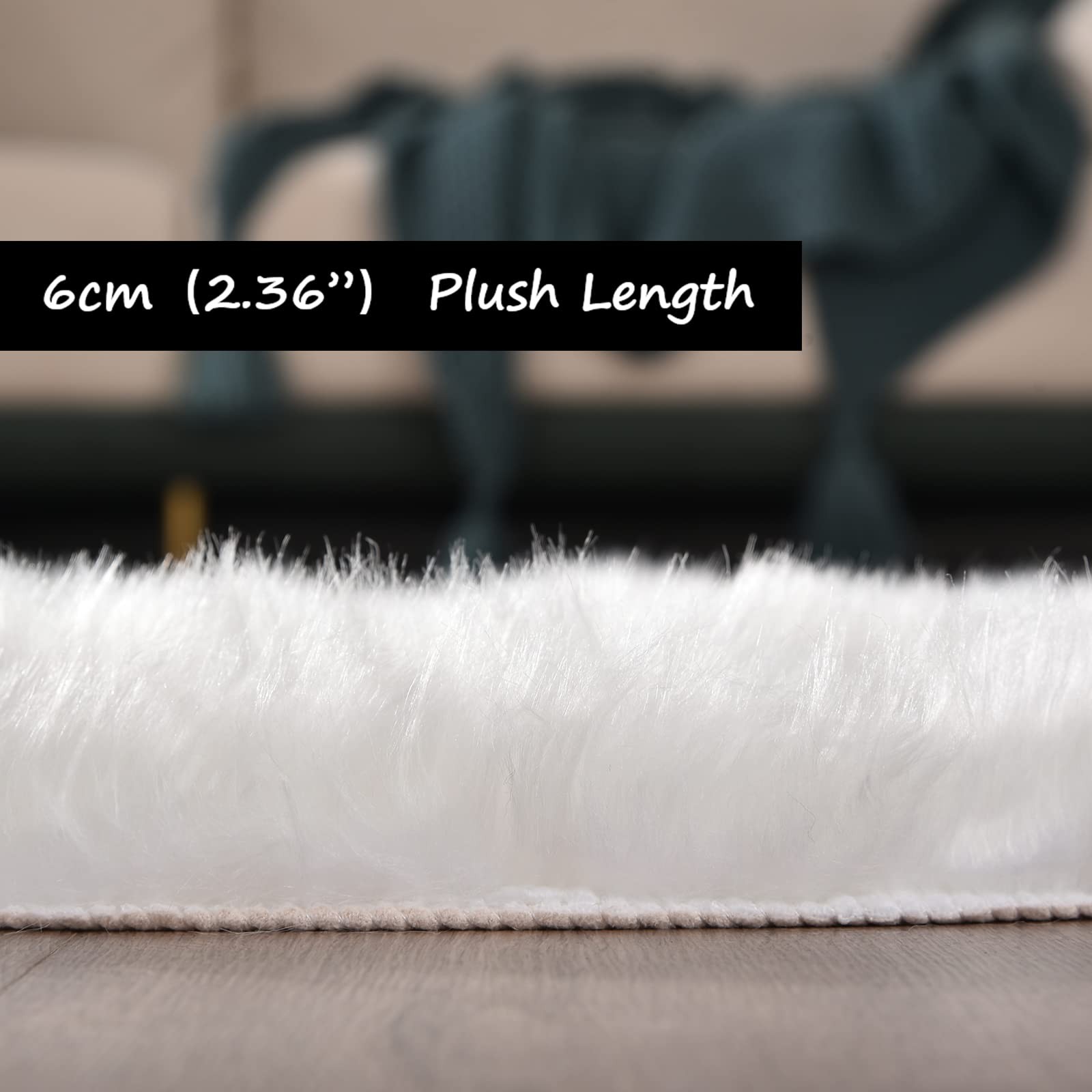 Goolela White Fluffy Faux Fur Rug for Bedroom Faux Sheepskin Rug 2×3 White Fu…