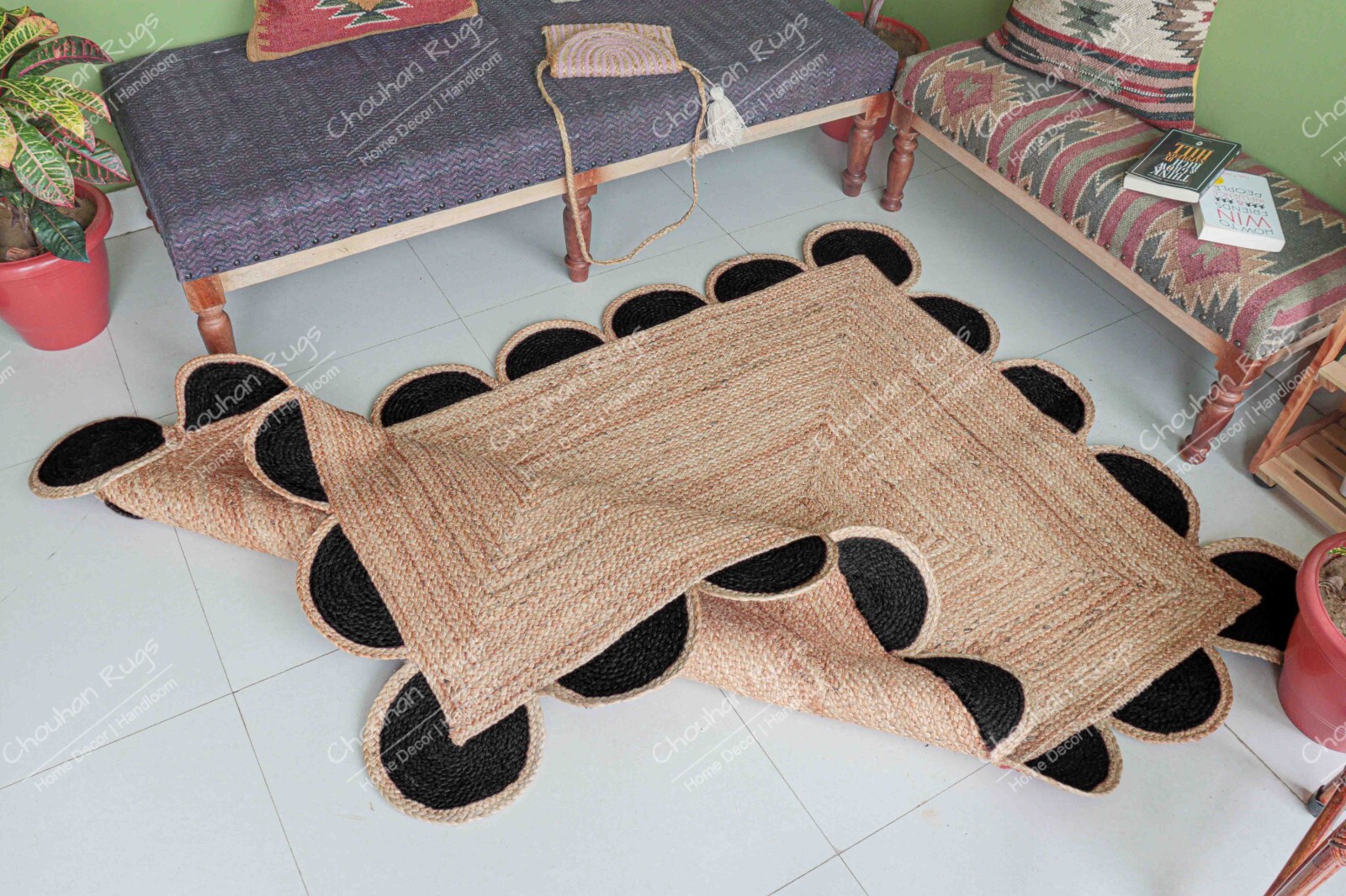 Natural Jute Rug Beige and Black Color Scallop Large Area Rug Porch Area Décor