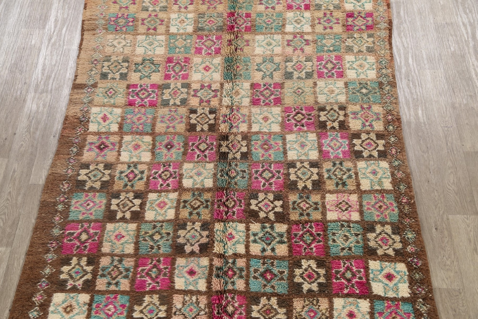 Luxury Hand-Knotted Vintage Moroccan Wool Rugs Checked 6×11 ft