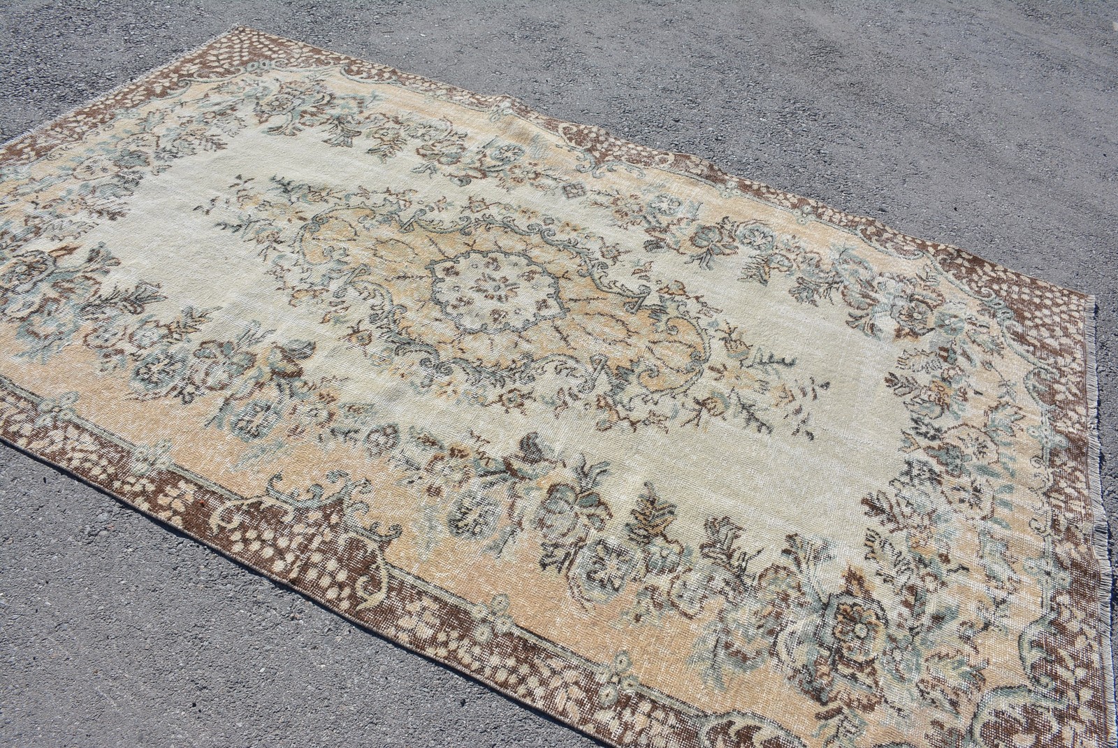 Vintage Turkish Rug 5,8×9,5 ft (178×290 cm), Brown Bordered Rug