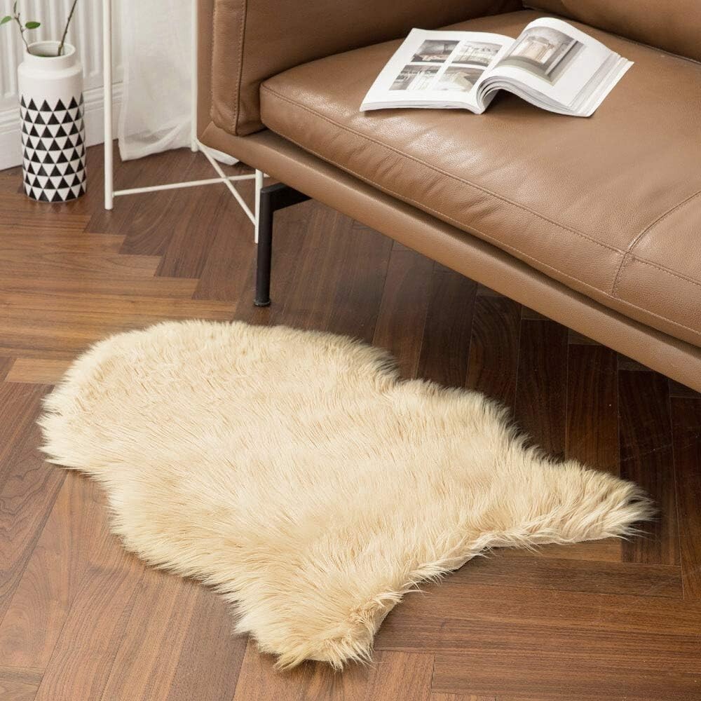 Soft fluffy faux fur rug Luxury plush sheepskin rug 2 x 3 feet, beige 1 pcs