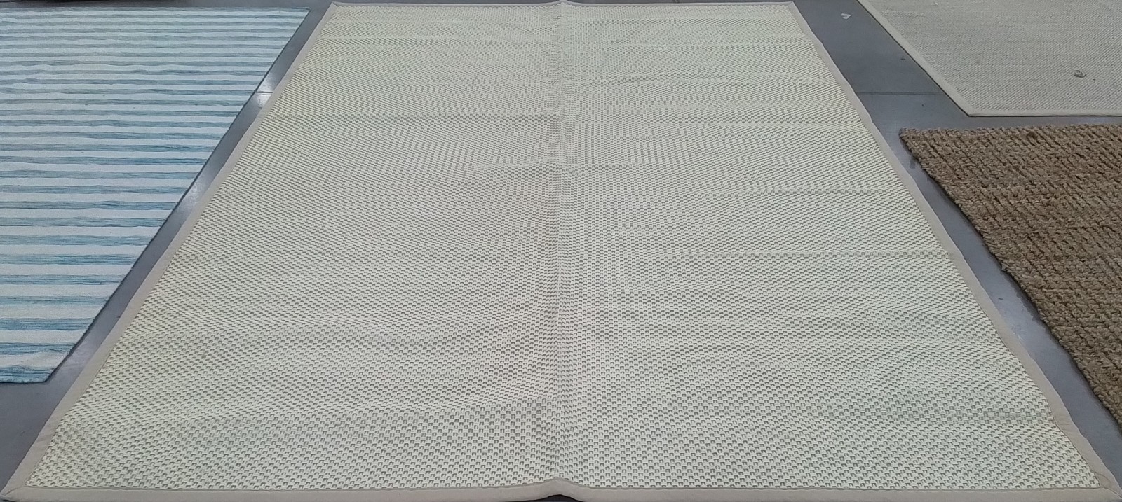 IVORY / LIGHT BEIGE 9′-0″ x 12′-0″ Stained Rug Reduced Price 1172778534 NF150A-9