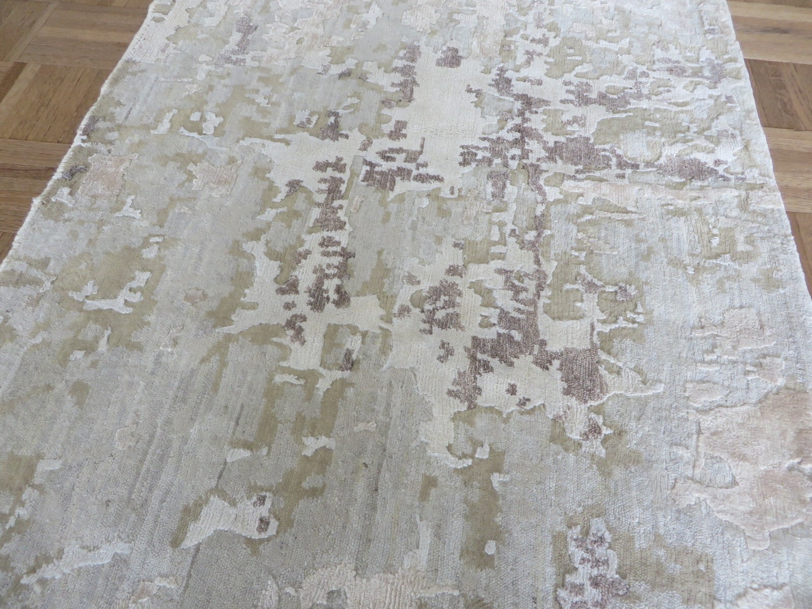 3 x 5 Hand Knotted Beige Modern Tibetan Oriental Rug With Silk G15492