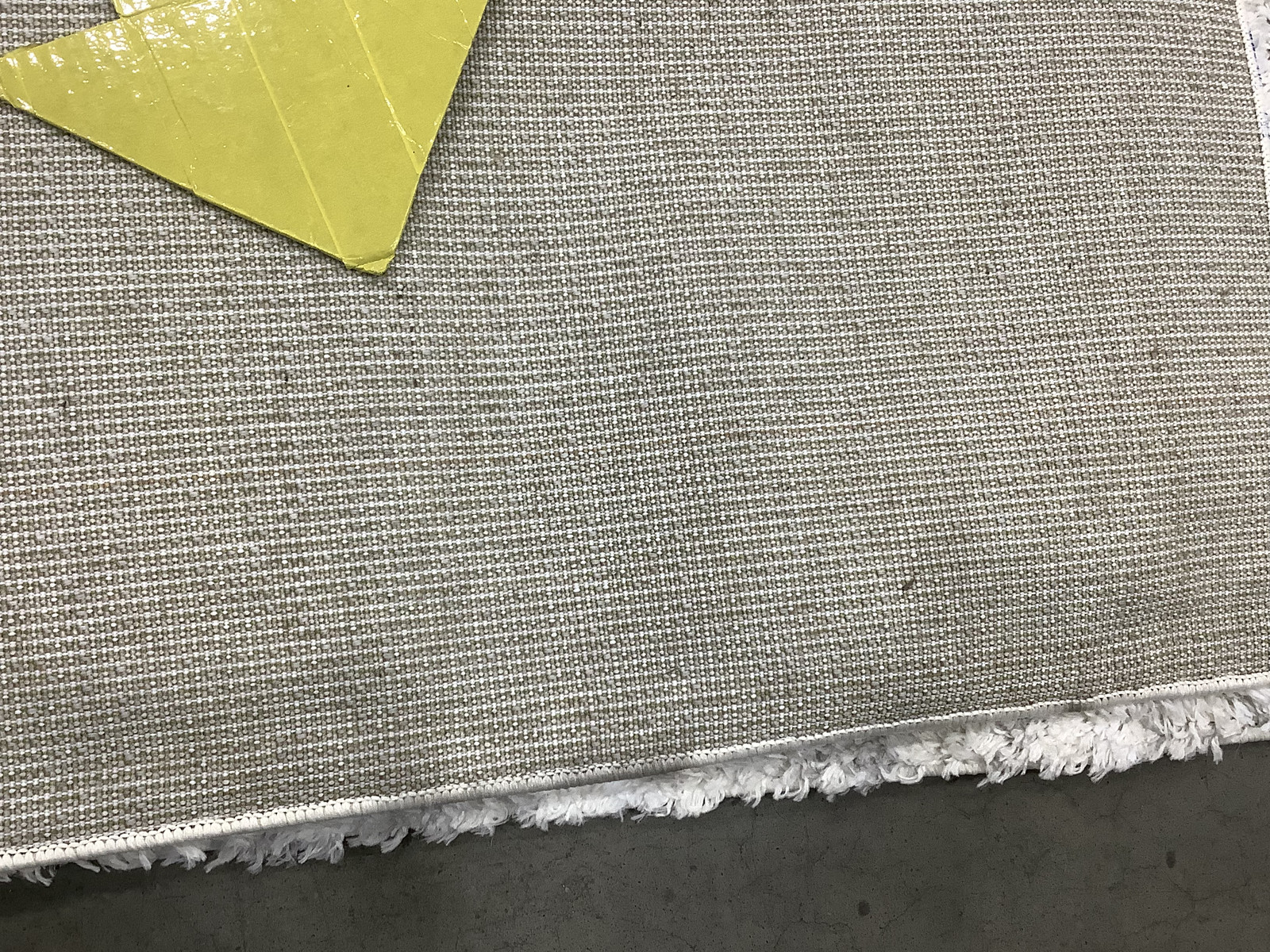 IVORY / LT GREY 6′-7″ x 9′-0″ Back Stain Rug, Reduced Price 1172682476 BER563F-7