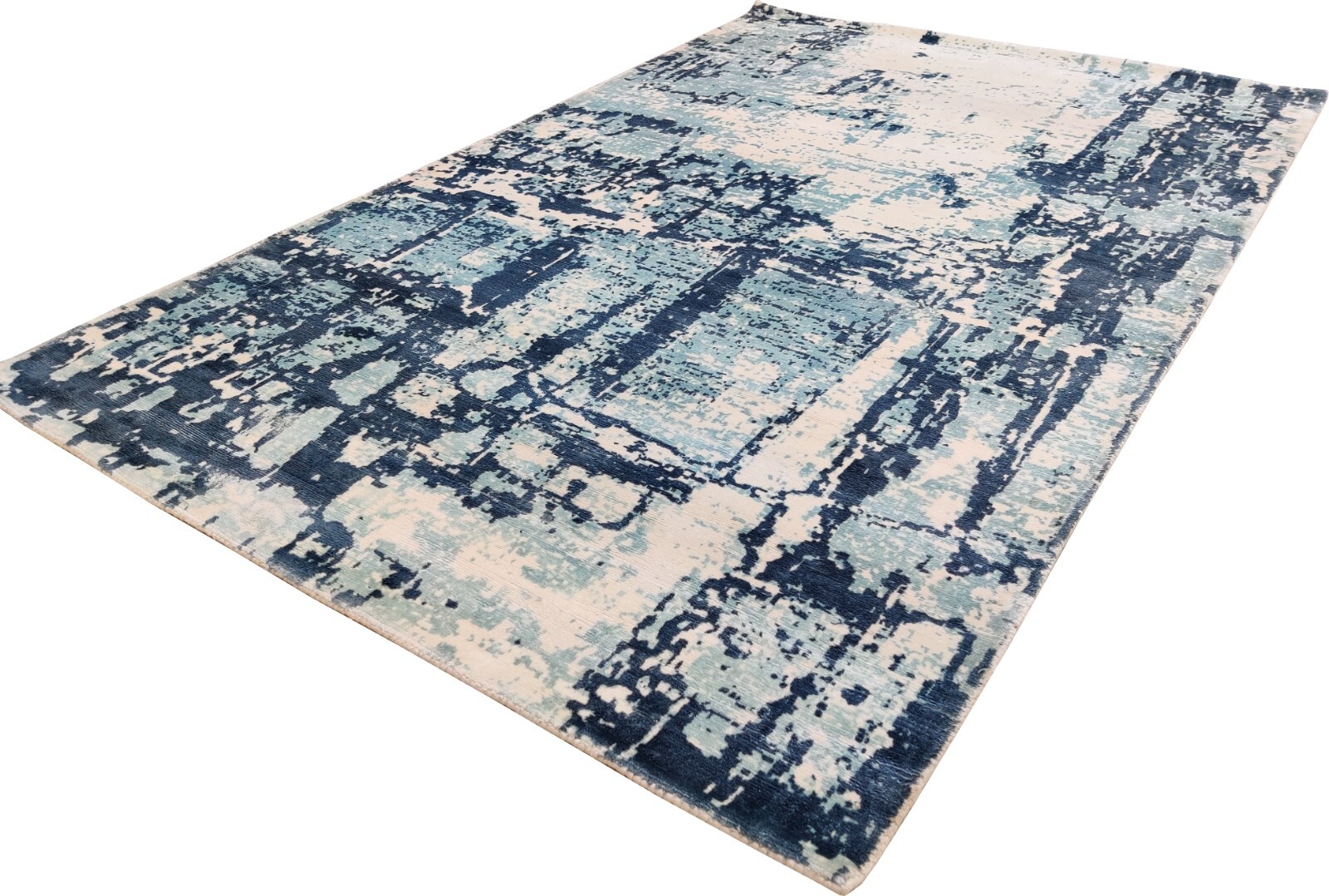 Modern Handmade Area Rug for Kids 100% Viscose Blue Iceberg Abstract 4×6 ft