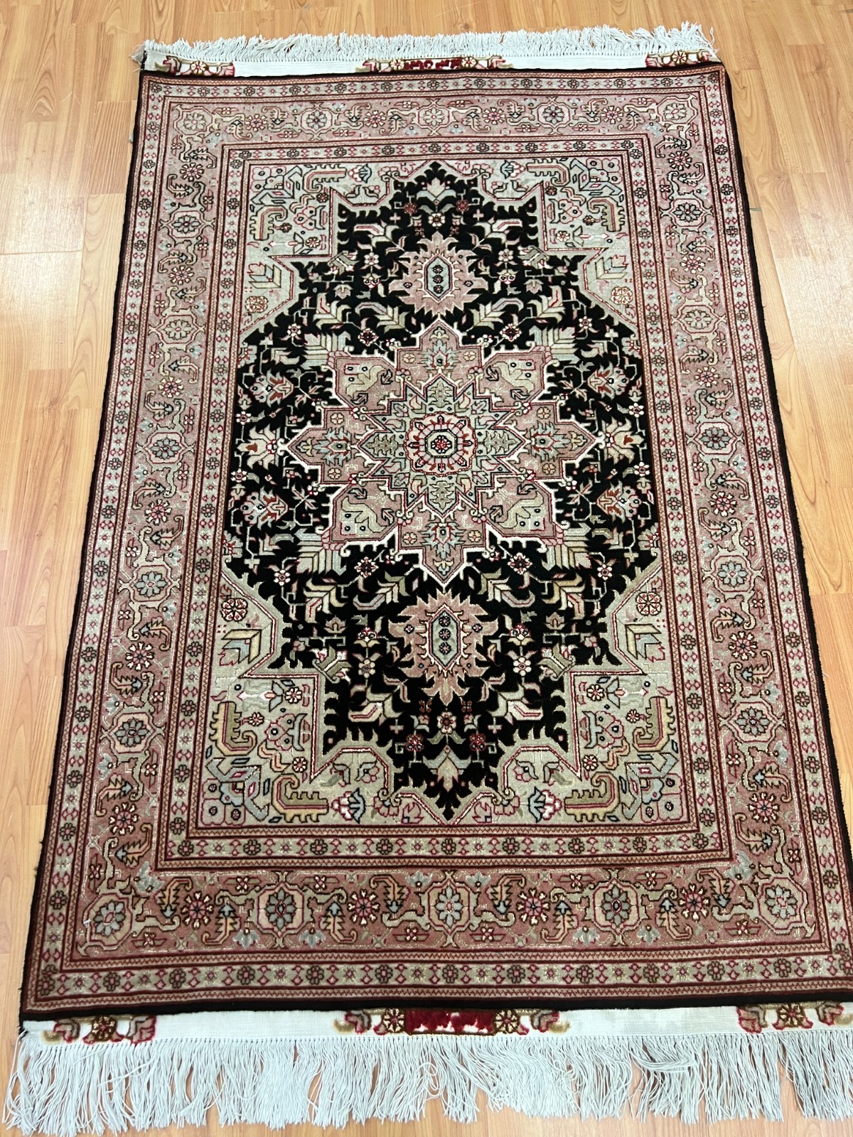 3’4″ x 5’1″ Floral Turkish Oriental Rug – Full Pile – Hand Made – Wool & Silk