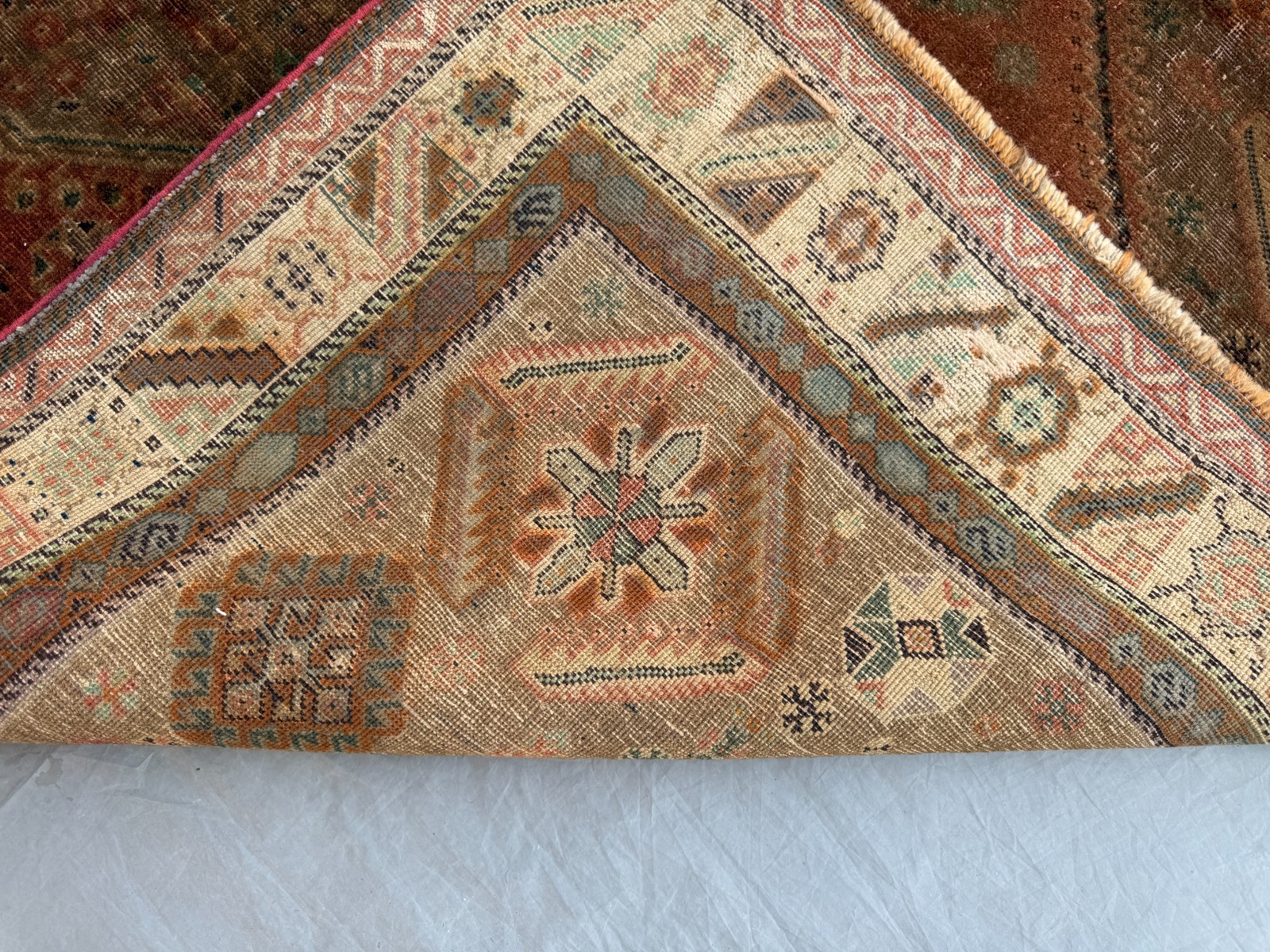 5×7 Distressed Caucasian Area Rug Handmade Wool Terracotta Tribal Floral Carpet