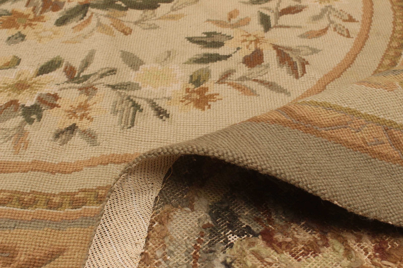 Vintage Hand Woven Area Rug 7’0″ x 7’0″ Traditional Wool Oriental Carpet