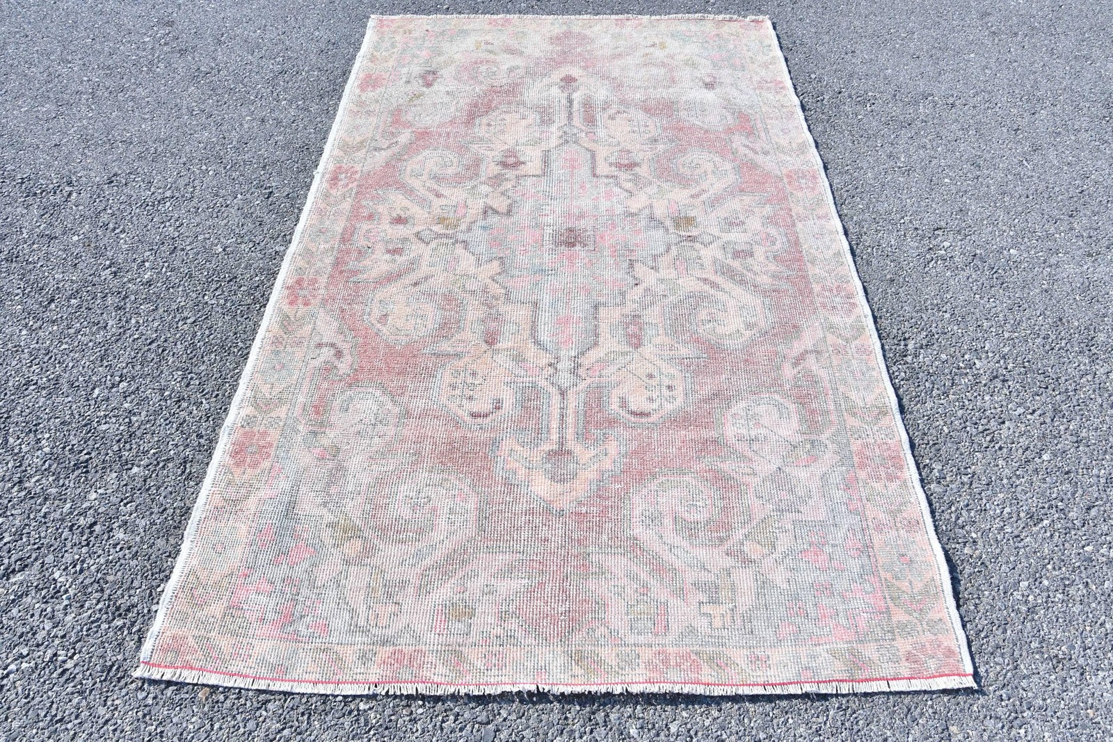 Turkish Area Rug 4,5×7,2 ft, Pink Camouflage Vintage Wool Rug