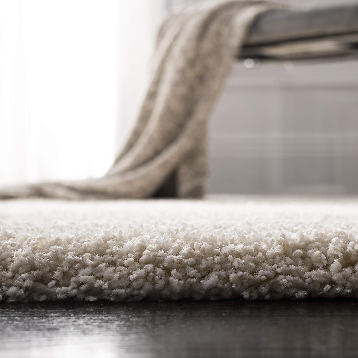 SAFAVIEH California Shag Collection Area Rug – 8′ X 10′, Ivory, Non-Shedding & E