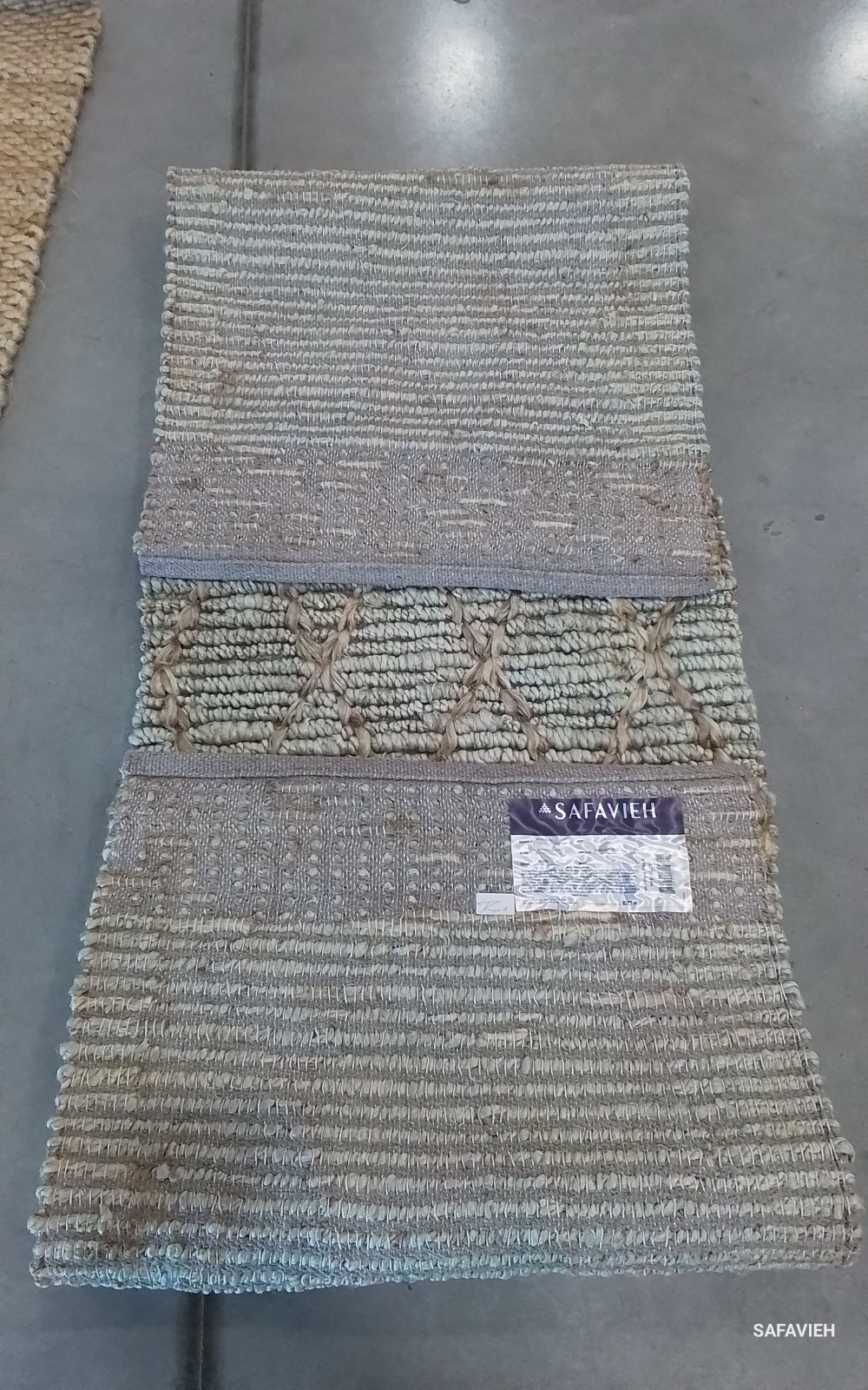 SILVER 2′-6″ x 8′-0″ Flaw in Rug, Reduced Price 1172784547 NF951G-28
