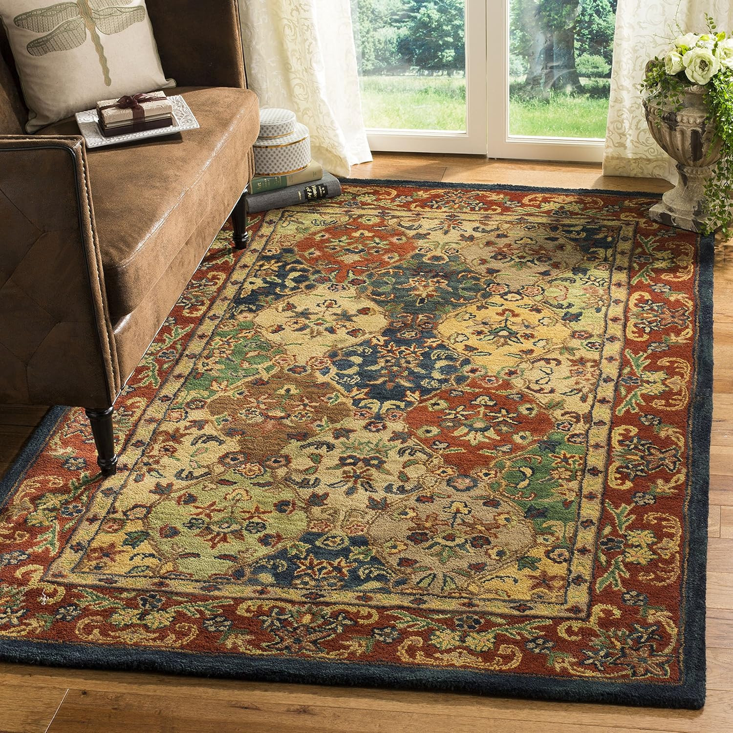 Elegant Handmade Wool Area Rug 6′ x 9′ – Beige & Burgundy for High Traffic