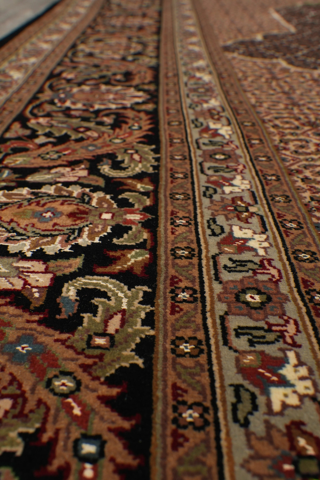 8.3 x 9.8 beautiful Quality Wool and Silk Area Rug Tabriiz Mahii Black #F-4479