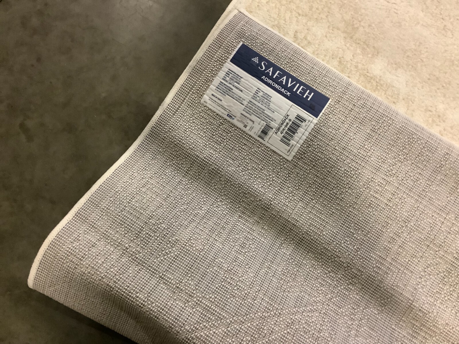 IVORY / BEIGE 2′-6″ X 8′ Flaw in Rug, Reduced Price 1172668410 ADR108E-28
