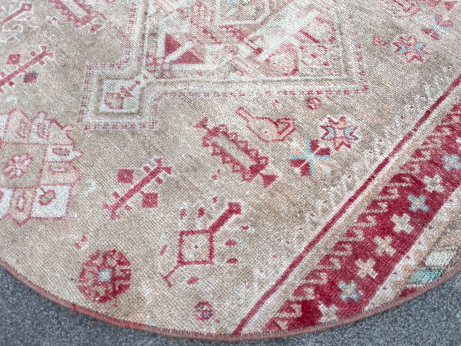 3.5 ft Round Vintage Turkish Rug Medallion Muted Red Beige Circle Small Area Rug