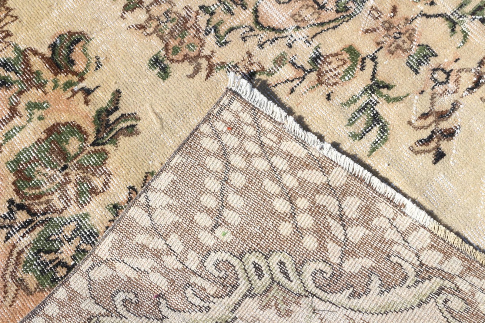 Vintage Turkish Rug 5,9×8,9 ft (181×270 cm), Brown Bordered Rug