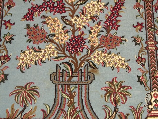 3.6 x 5.0 Fine Wool and Silk Perrsian Quum Prayer Rug #PIX-8676