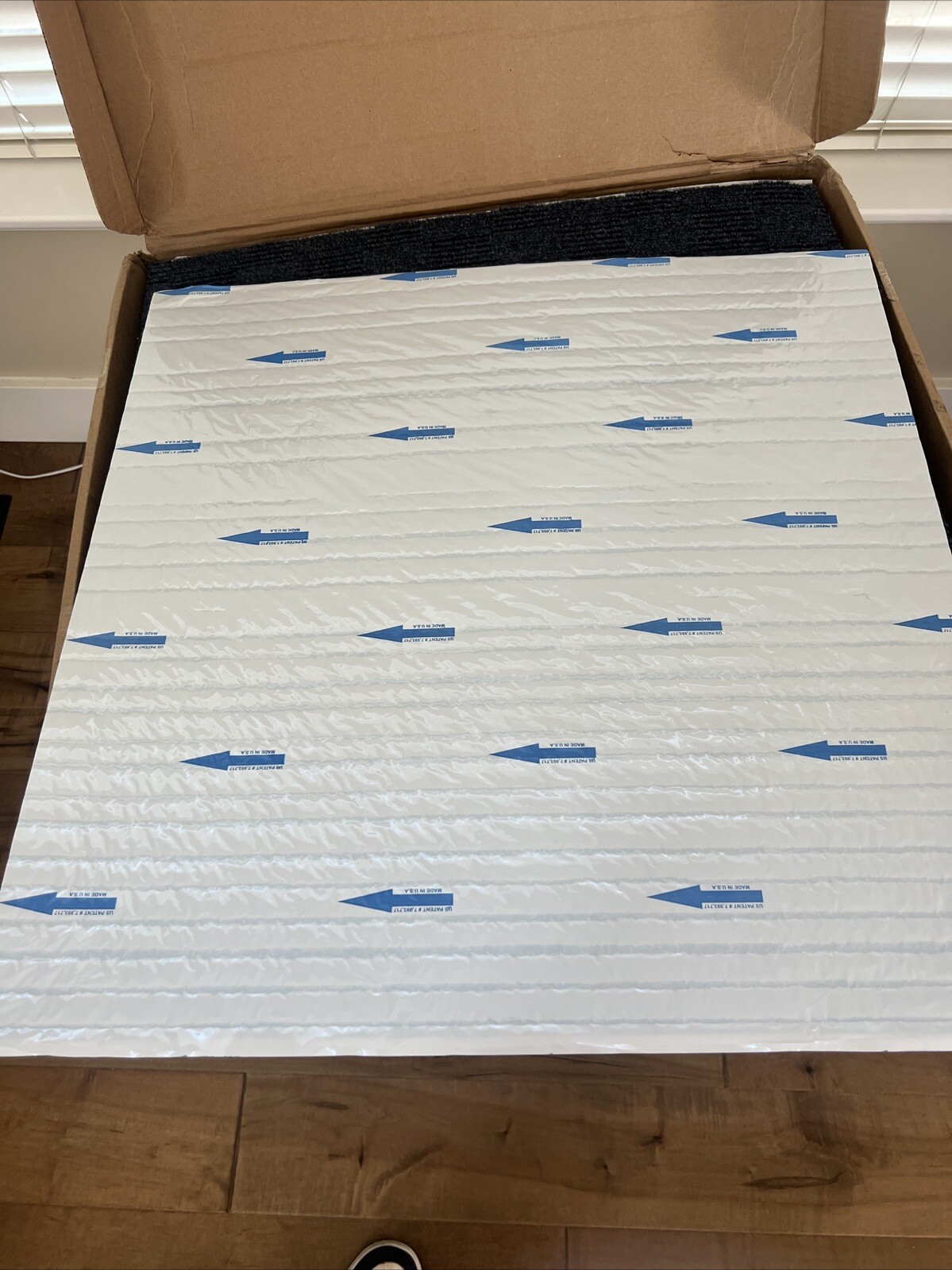 24″X 24″ Carpet Tile Peel and Place – Crochet (Ocean Blue) (60Sq.Ft.) 15 Tiles