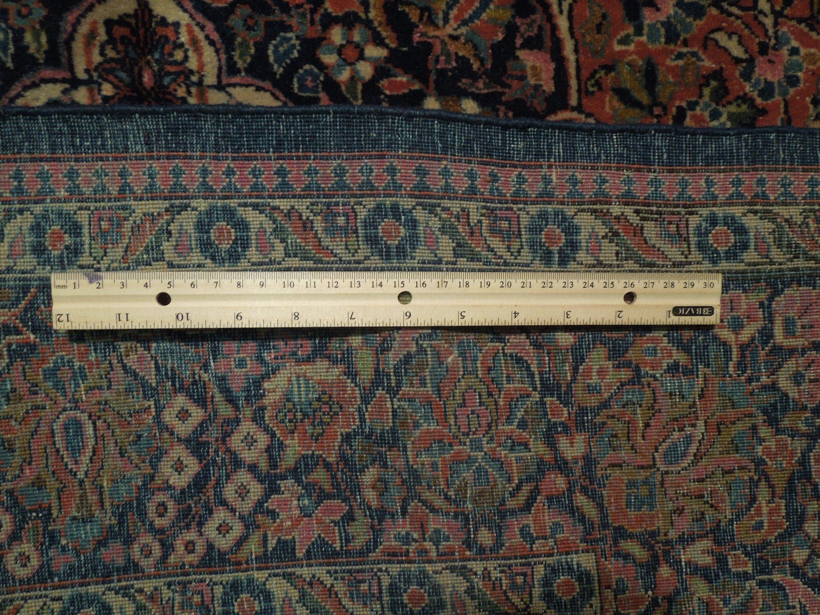 4�6” x 6’7” Antique Perrsian Kashaan Rug 74998