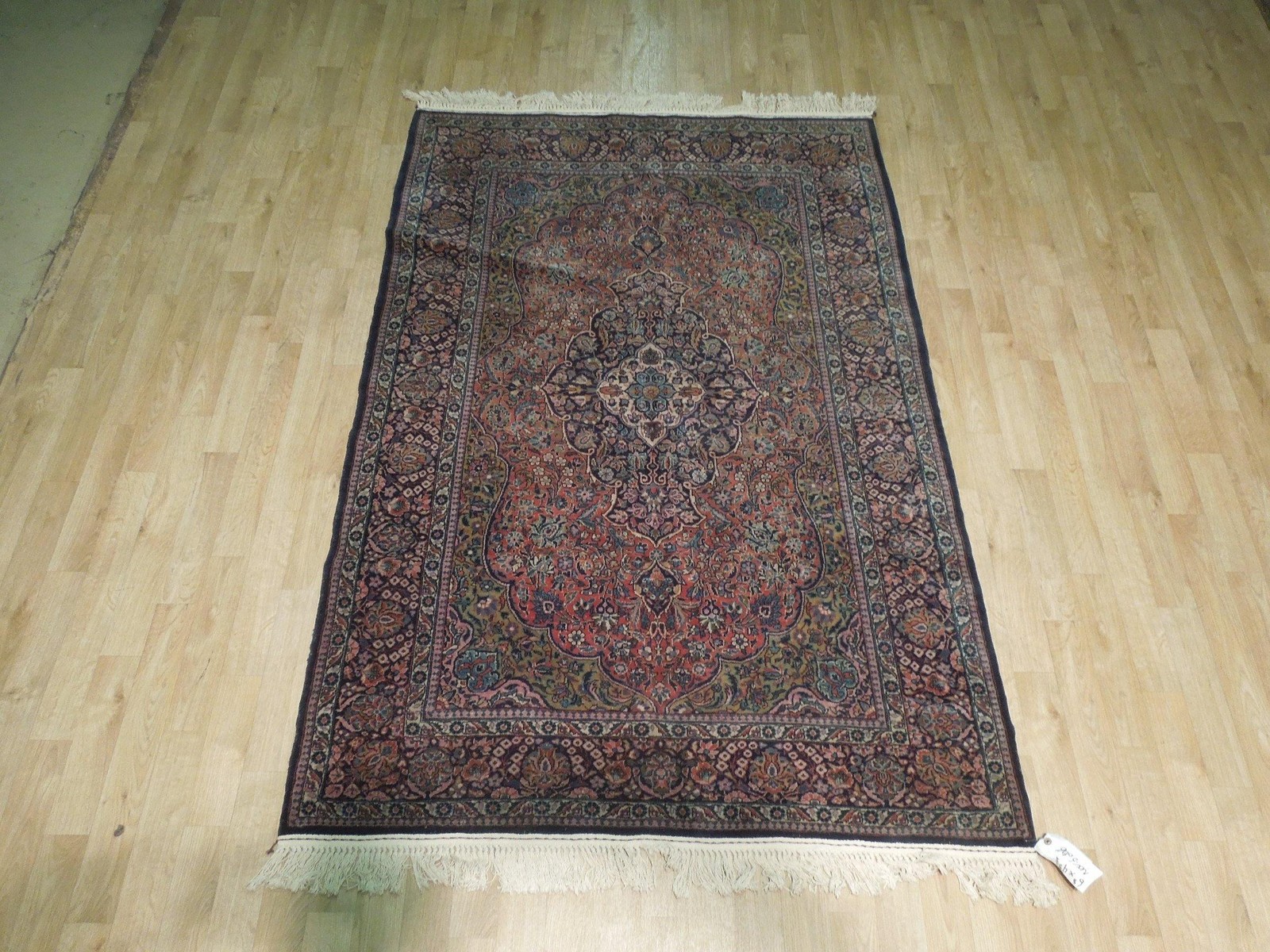 4�6” x 6’7” Antique Perrsian Kashaan Rug 74998