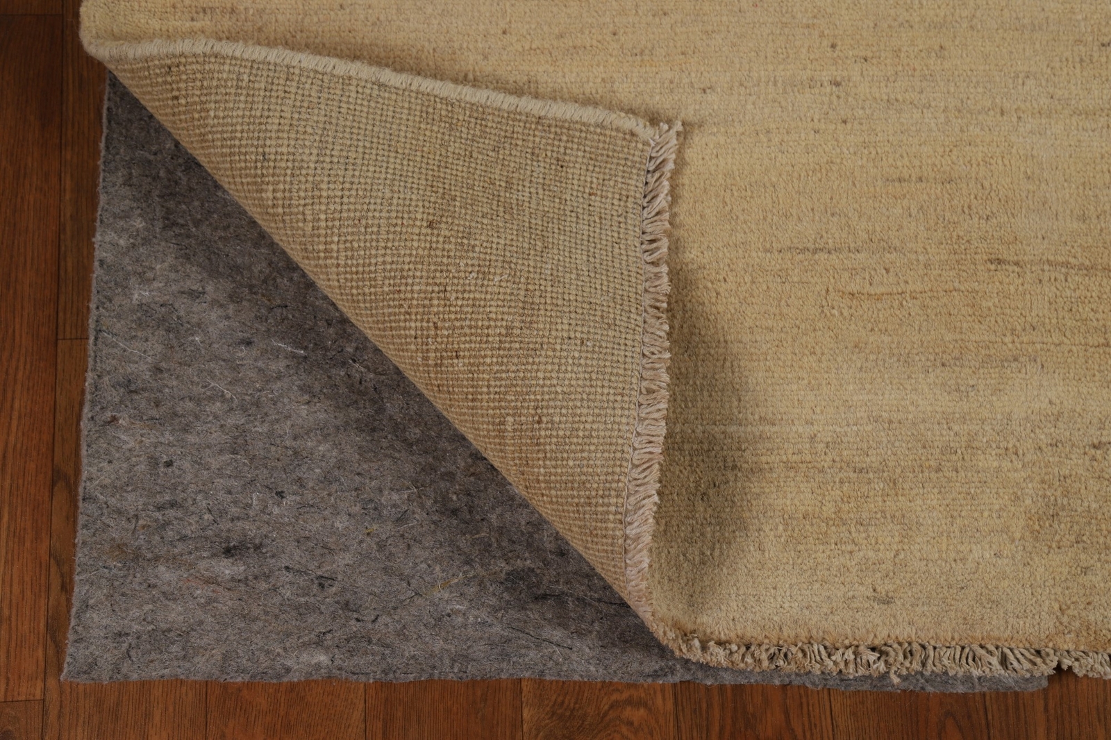Durable Contemporary Gabbeh Solid Design Wool Rug – Made to Last! 4×6 ft
