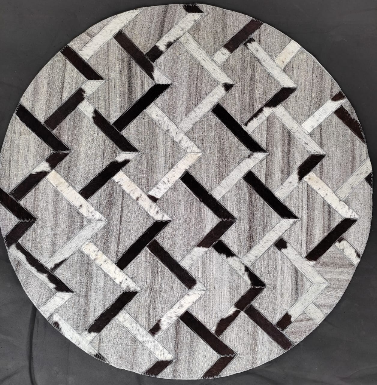 Modern Geometric Area Rug Grey Black Cowhide Pattern Carpet Living Room Rug