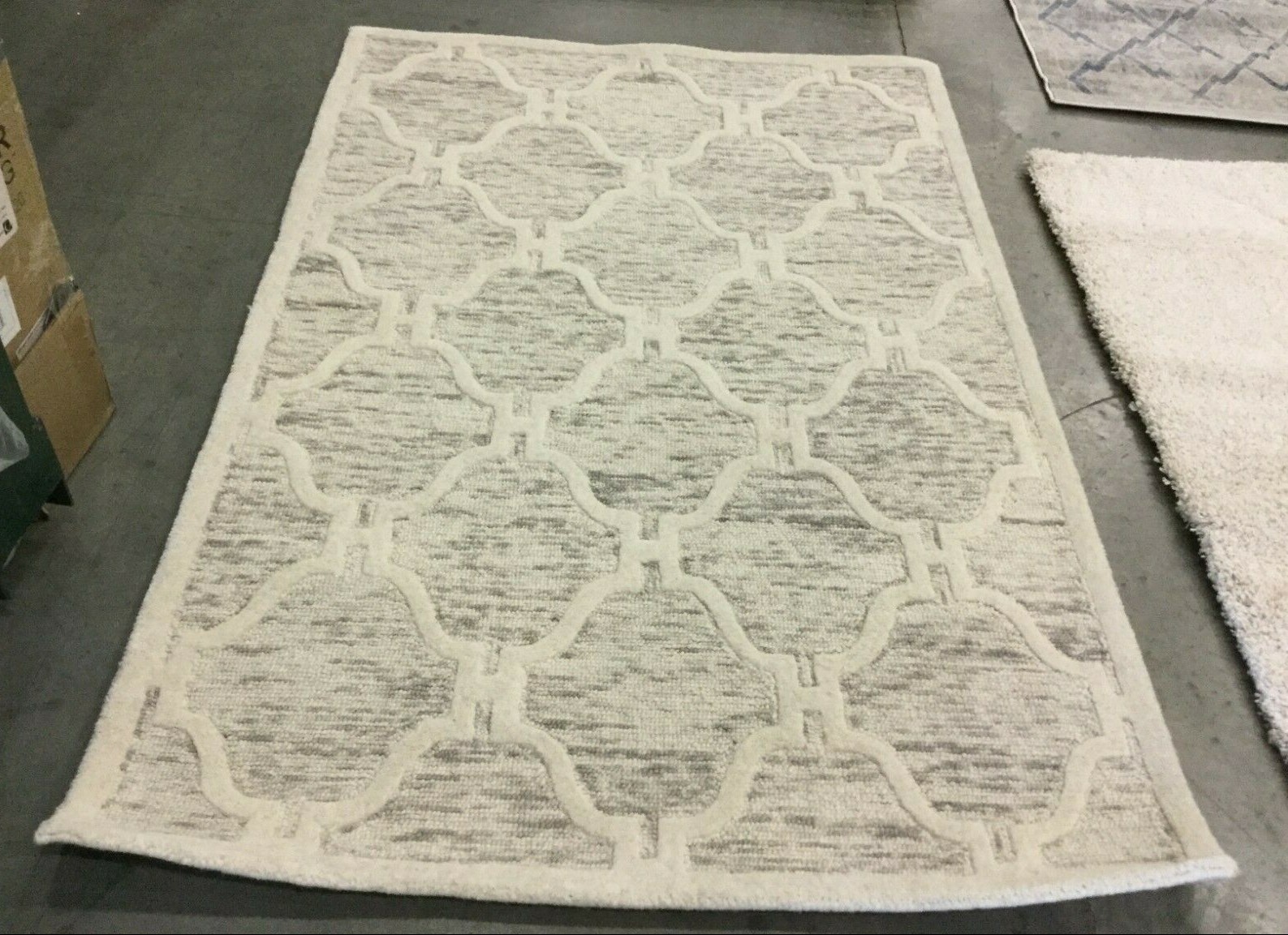 LIGHT BROWN / IVORY 4′ X 6′ Damaged Rug, Reduce price 1172644752 CAM727R-4