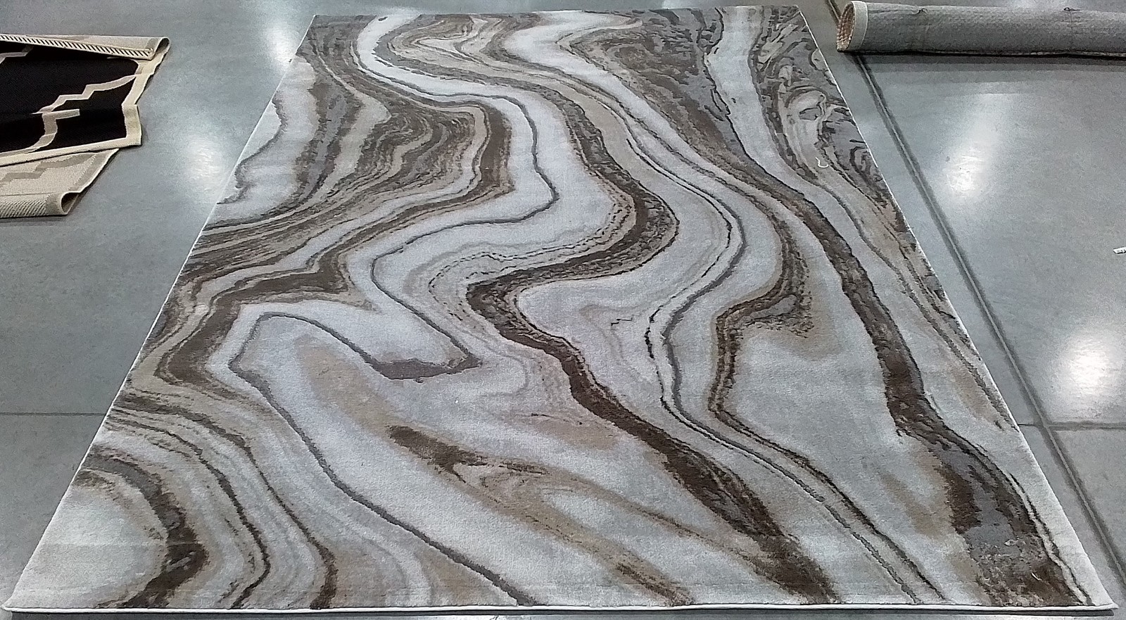 GOLD / GREY 6′-7″ x 9′-0″ Back Stain Rug, Reduced Price 1172800537 CFT819D-6