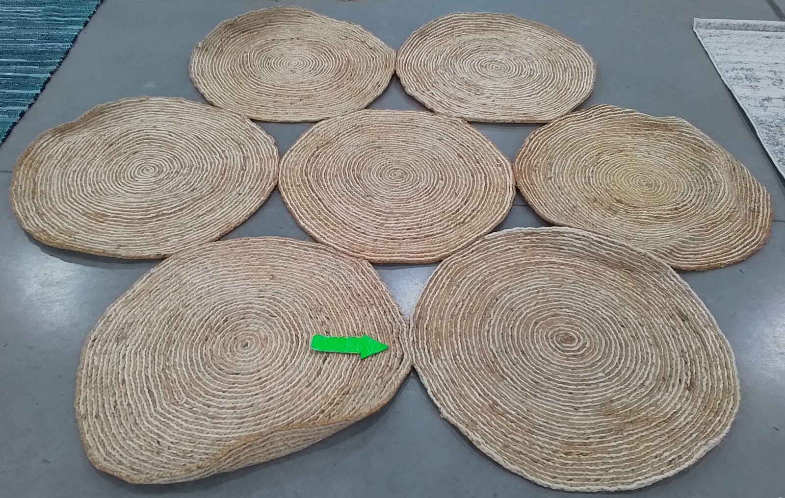IV / NATURAL 7′-0″ x 7′-0″ Broken Thread Rug, Reduced Price 1172767041 NF164B-7R