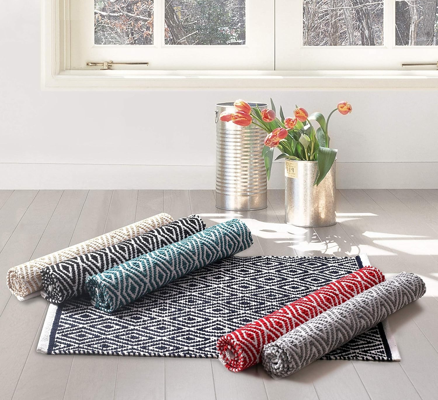 Soft Red Chenille Cotton Rug 21×34 – Washable Indoor Mat for Entryway & Bathroom
