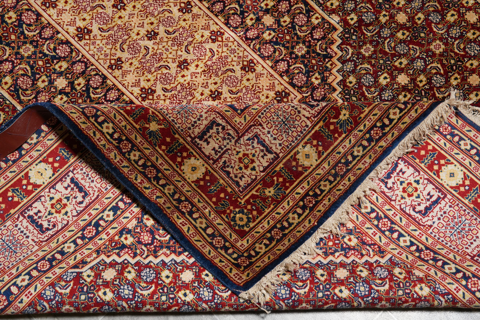5 x 6 Wool and Silk Irran Perrsian Tabriiz Mahii Rug #F-3026