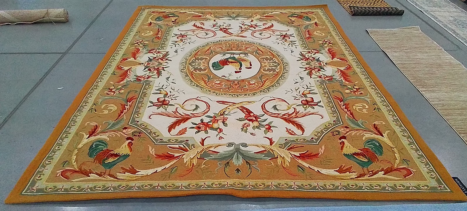 TAUPE 9′-0″ x 12′-0″ Damaged Binding Rug, Reduced Price 1172807594 HK48T-9
