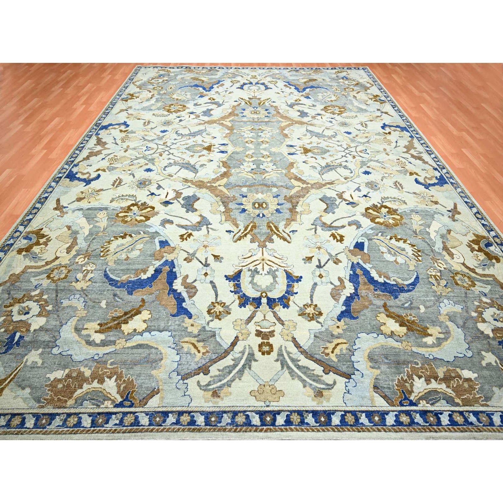 12’x15’5″ Ivory Zoroastrian Ispahan Inspired Hand Knotted 100% Wool Rug R75474