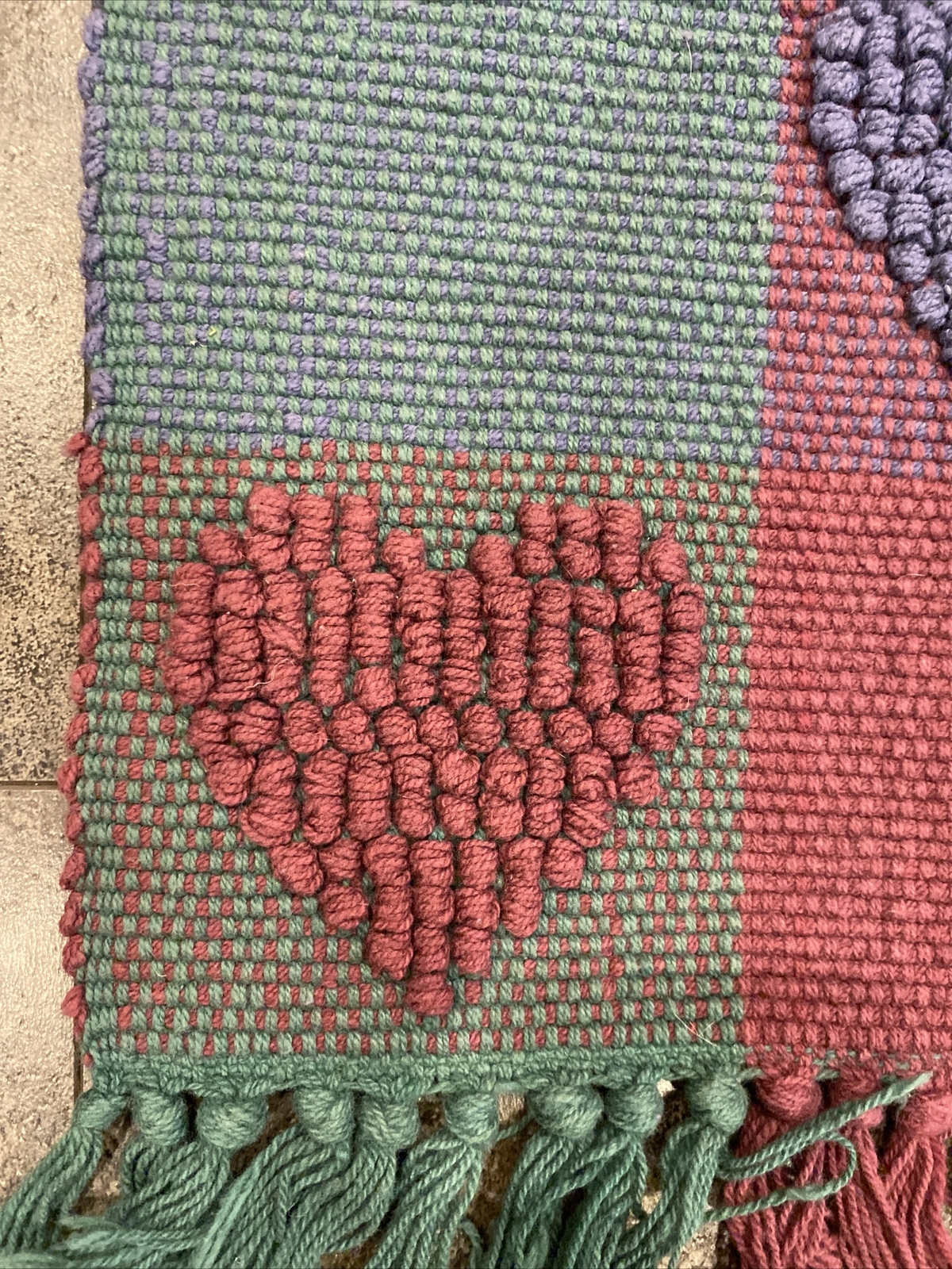 Vintage 1980s rug with hearts multicolored hearts Design rug 35 x 21.5”