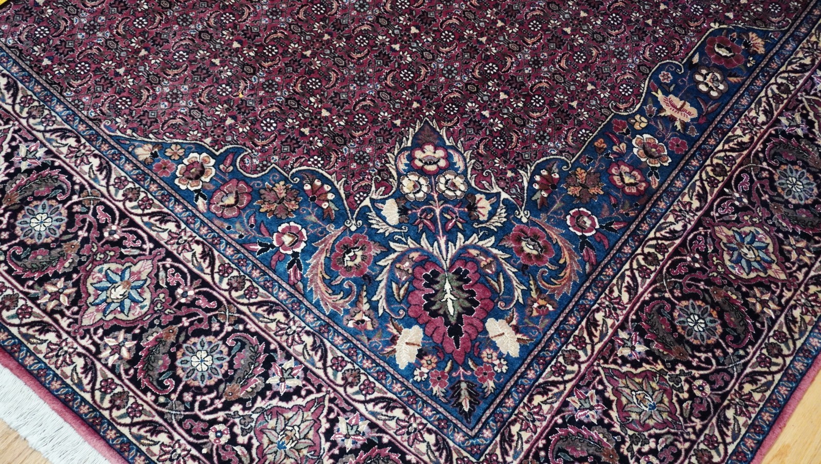 Silk & Wool Hand knotted Bijarr Fish/Heratii 10′ x 13′ Oriental Rug Excellent