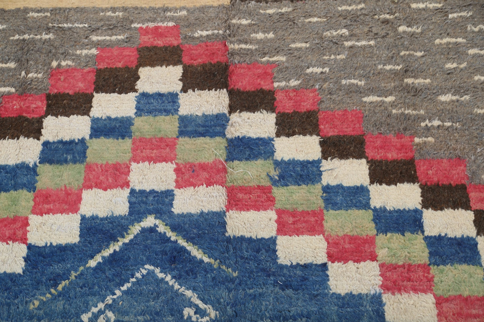Abstract Moroccan Rug 10×15 Ft Handmade Large Geometric Wool Carpet Living Room