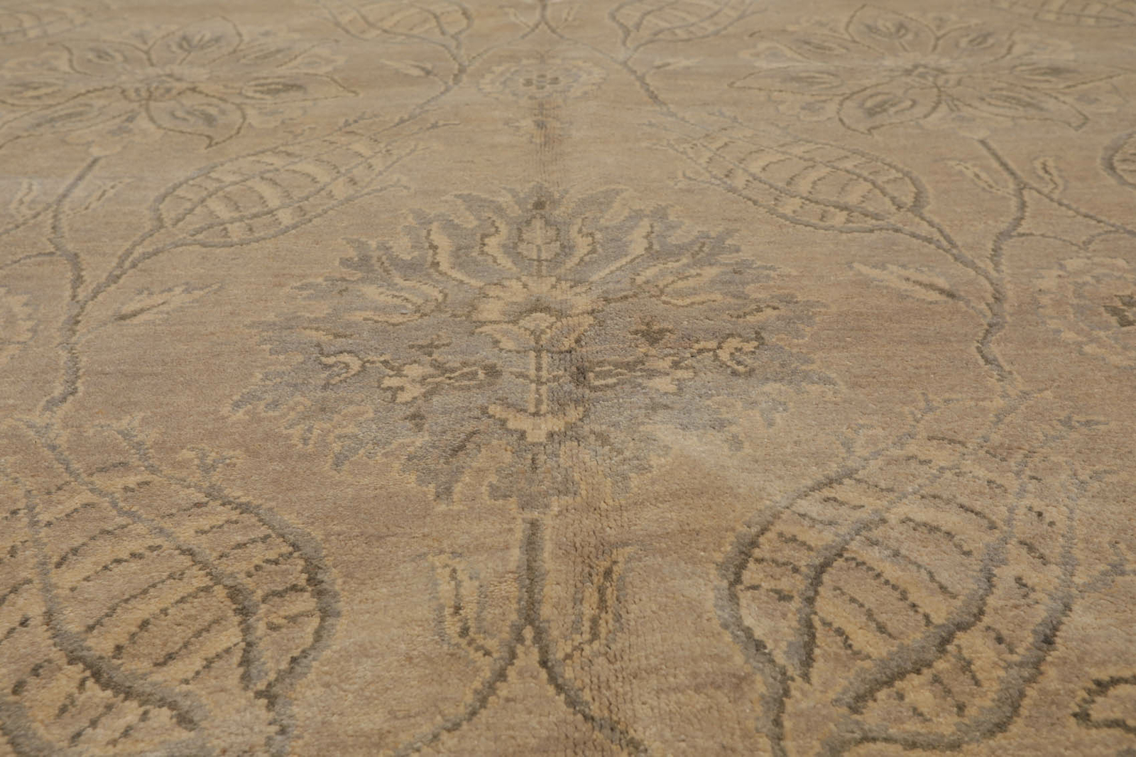 8’4″ x 10’5″ Hand Knotted 100% Wool Transitional Tibetan Area Rug Beige Gray