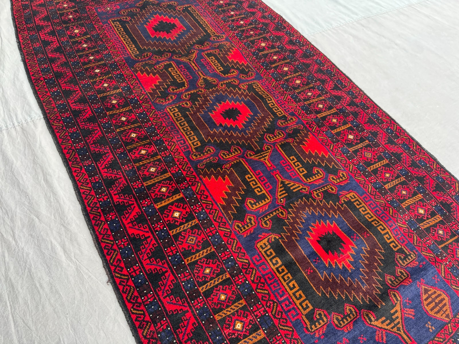 4’6 x 9’3 Ft Dramatic Afghan Tribal Wool Rug Red Navy Carpet With Bold Medallion