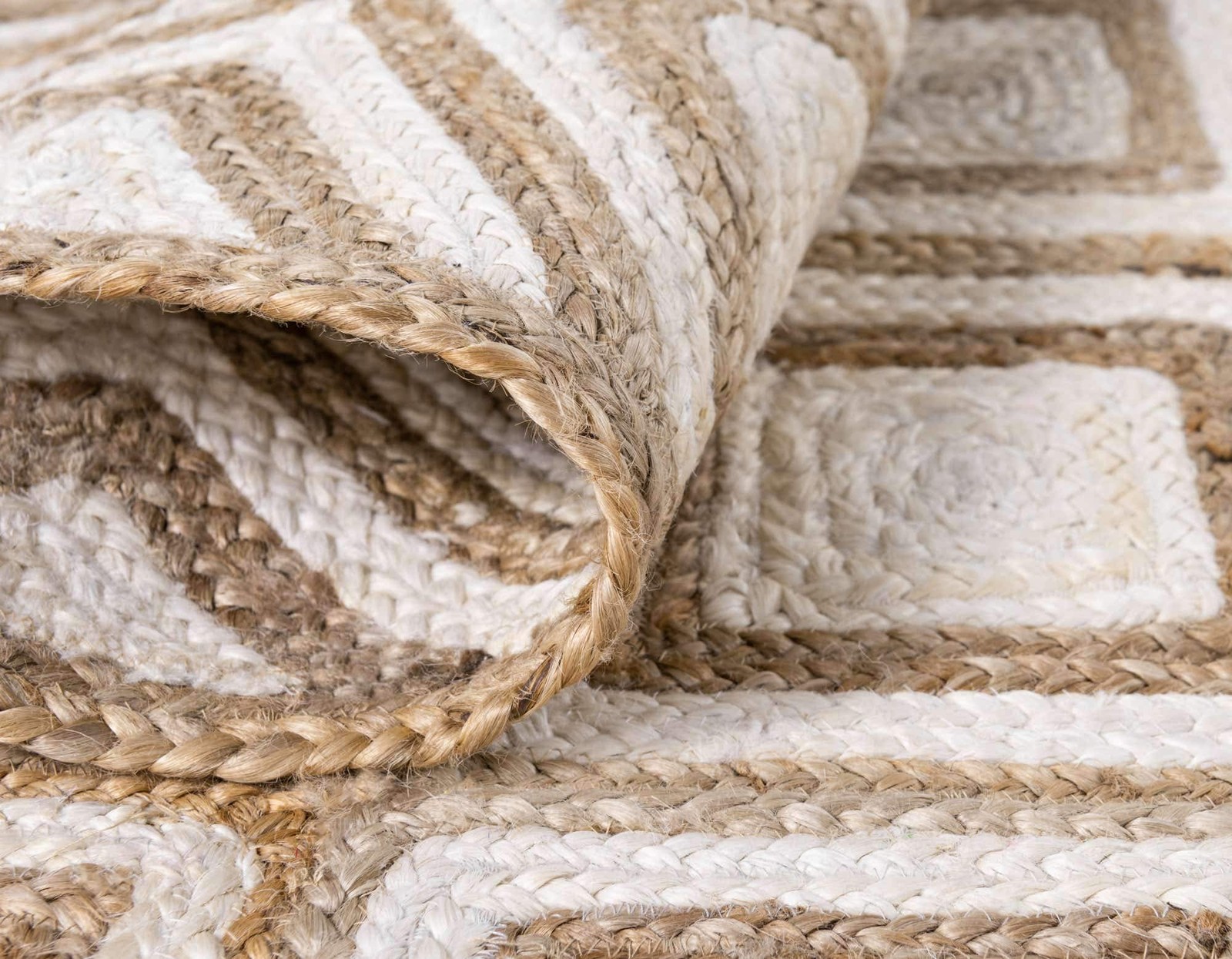 Unique Loom Braided Jute Collection Area Rug – 4 1 X 6 1 Rectangle Natural/