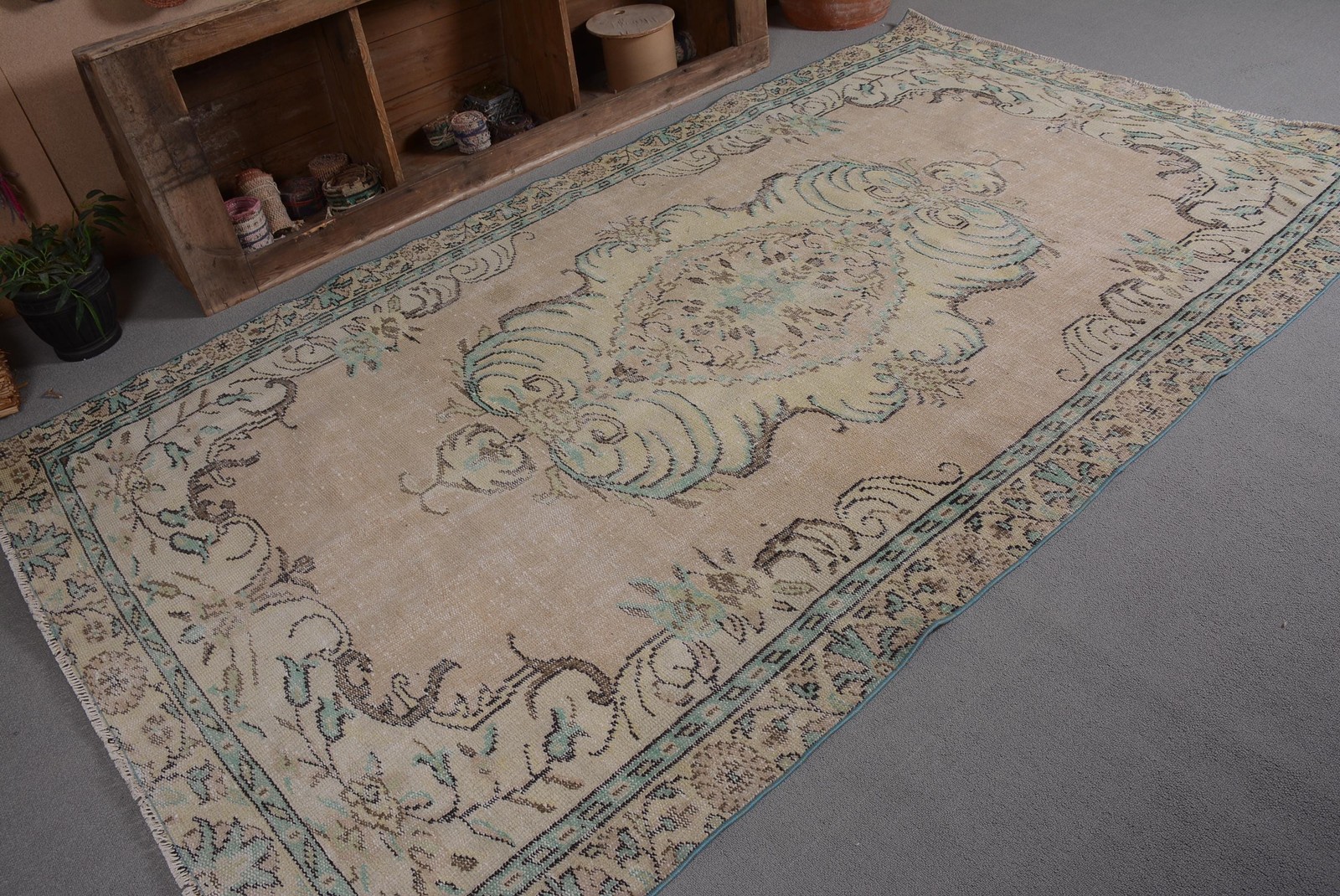 5,6×9,5 ft Vintage Large Rug, Beige Blue Turkish Solid Wool Rug