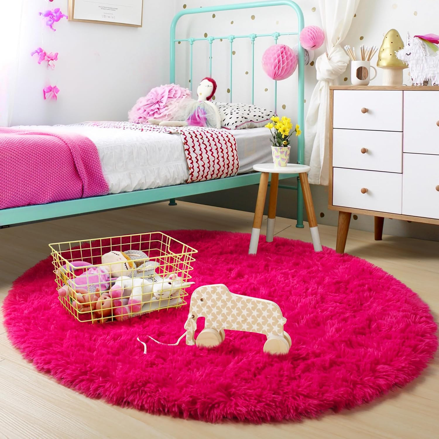 Hot Pink Round Rug 4Ft for Girls Bedroom, Fluffy Circle Area Rugs for Kids Room