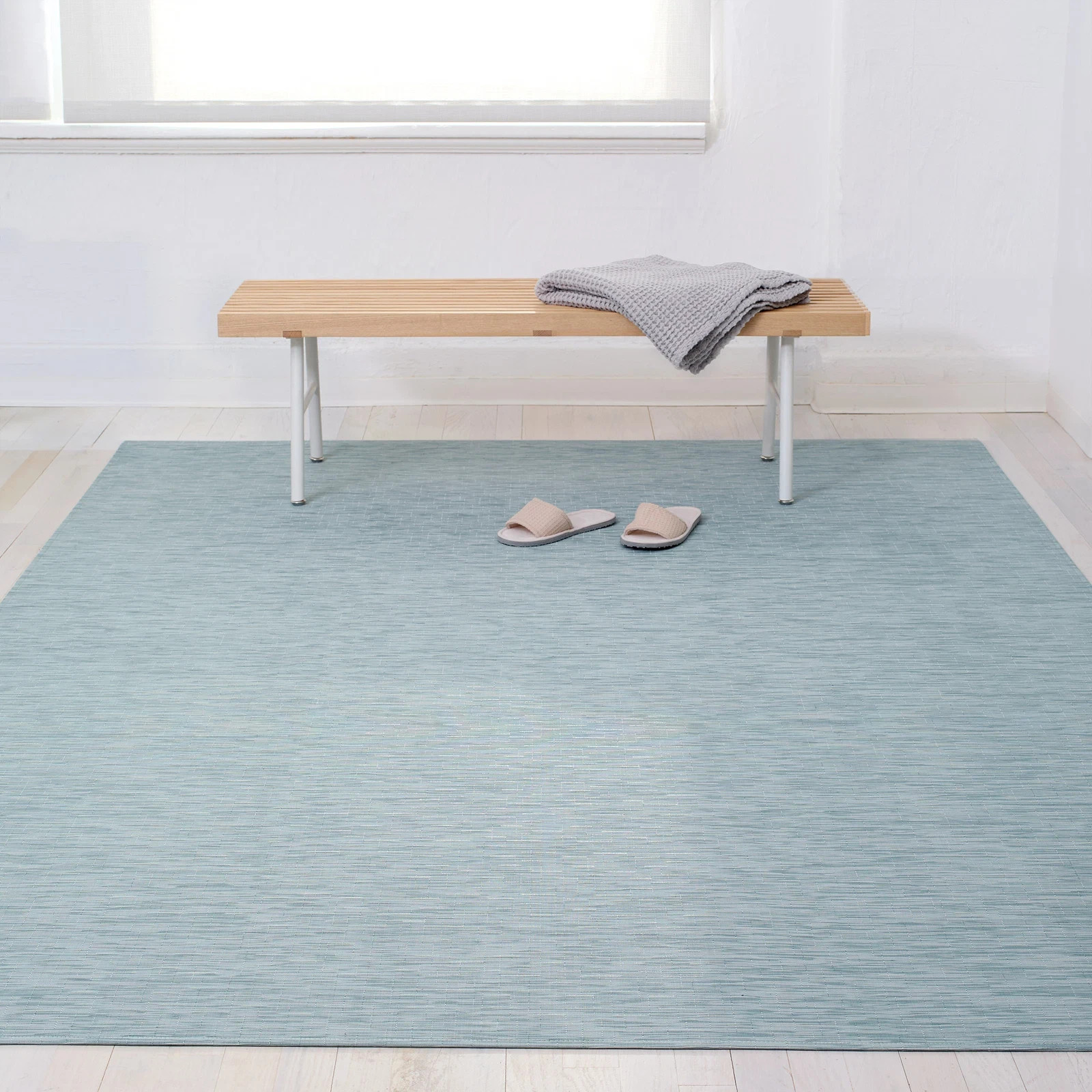Chilewich Willow Woven Indoor/Outdoor Mat 6′ X 8’10” FT (Assorted Colors)