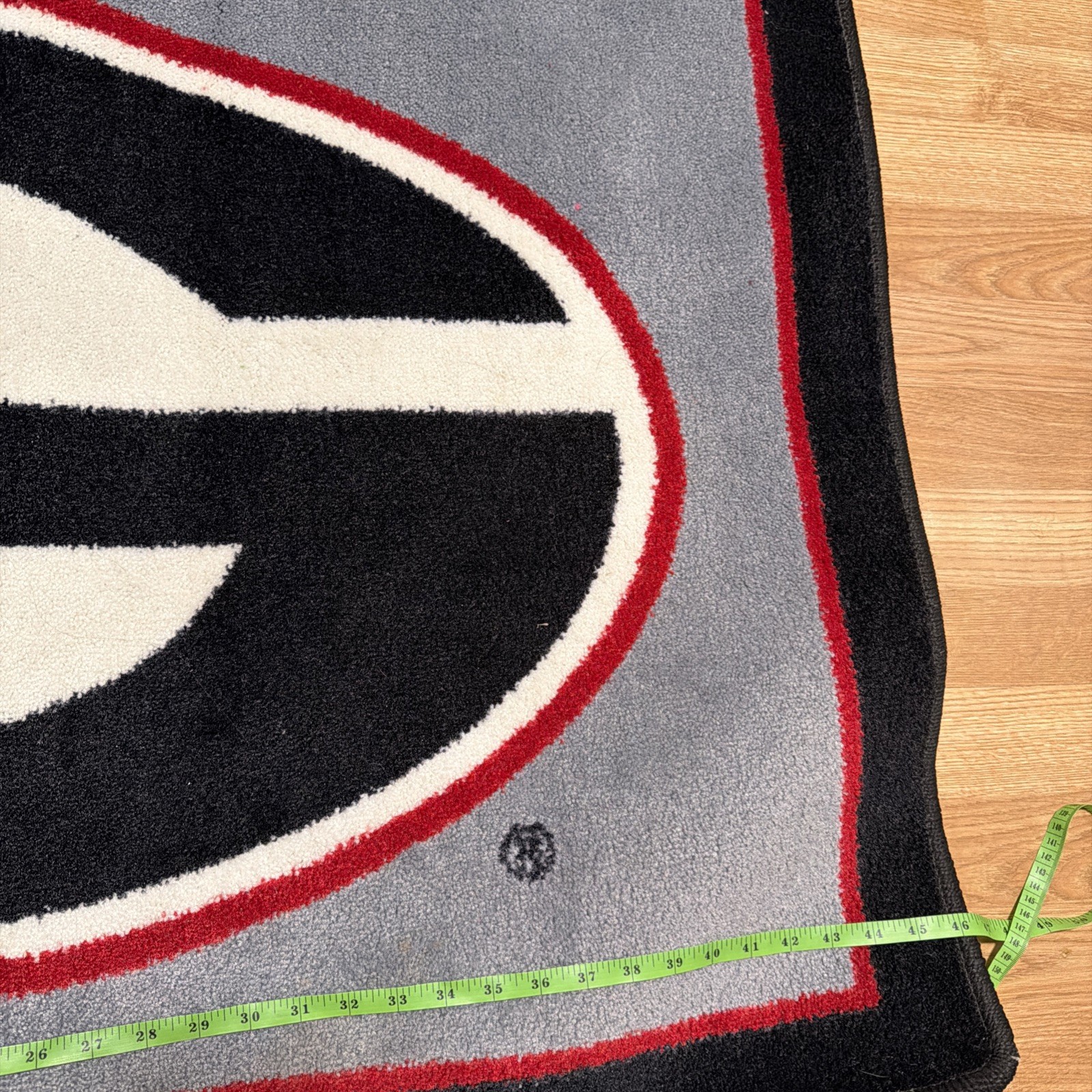 Milliken Georgia Bulldogs 45287 NCAA Spirit Area Rug 2’8″x3’10”