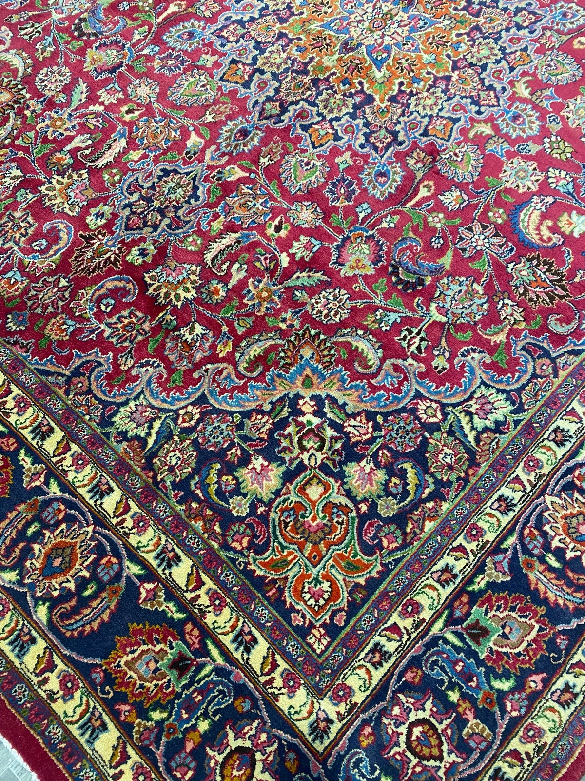 9.5 x 12.3 Semi-Antique Mashaad Rug #F-6824